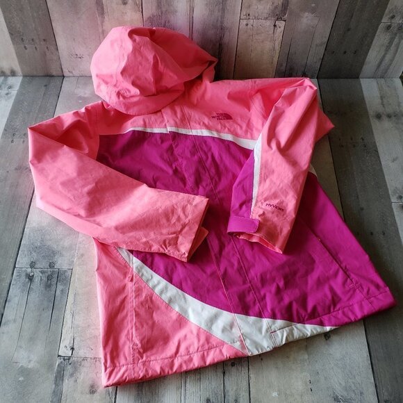 The North Face Girls' Mountain View Triclimate Jacket – size L (14/16) - Picture 1 of 7